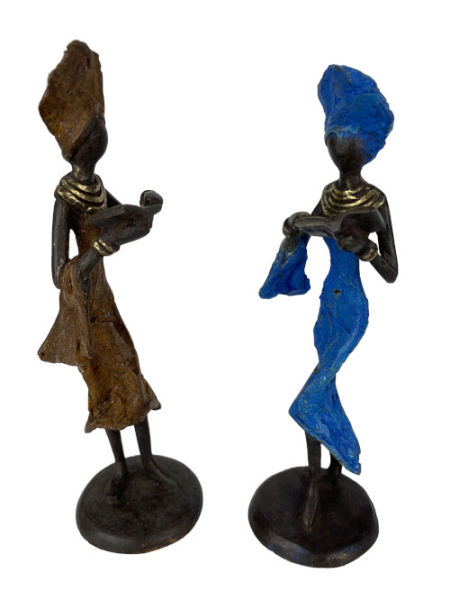 Bronze-Skulptur "Femme avec livre" by Karim